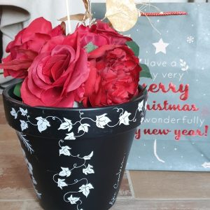 Pot de fleurs noir blanc peint à la main – décoration artisanale pour plante